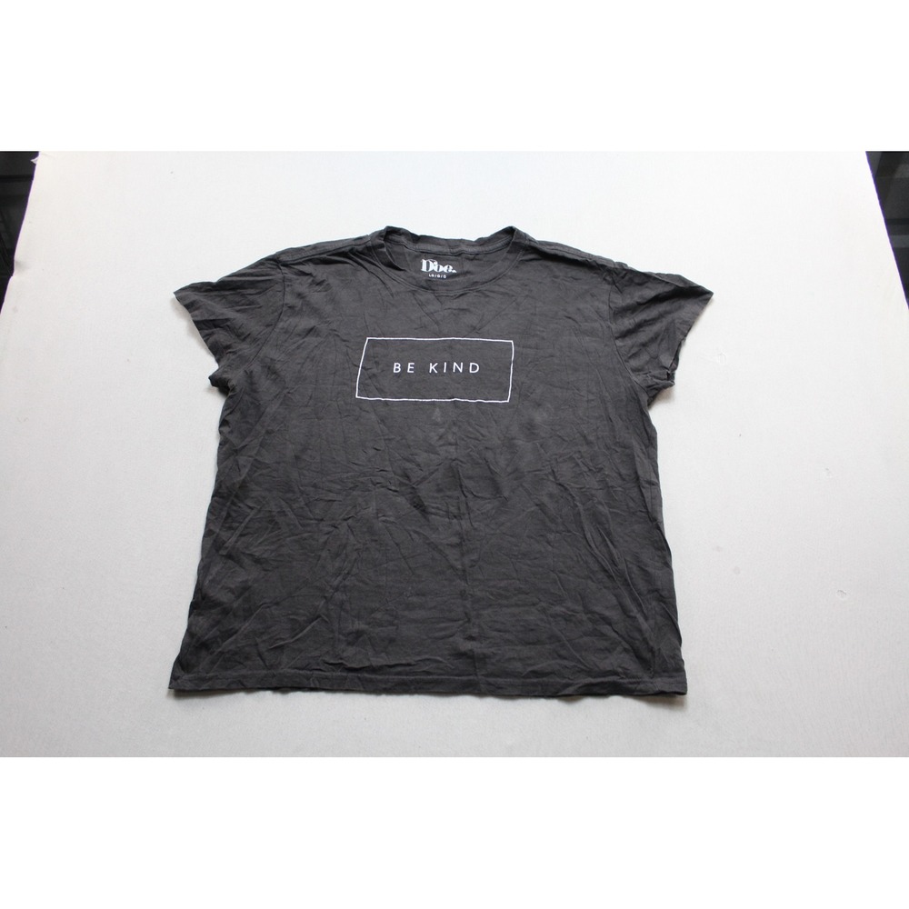 Doe Graphic T-Shirt Women Large Gray Excellent Be Kind Box Logo Tee